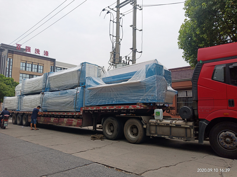 教師節當日百強洗滌設備發往4地 教師節當日百強洗滌設備發往4地